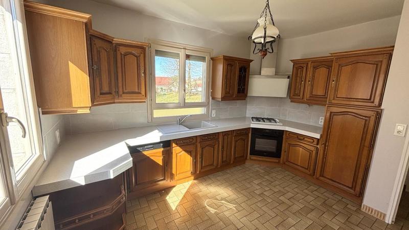 Maison - 122 m² - 5 pièces