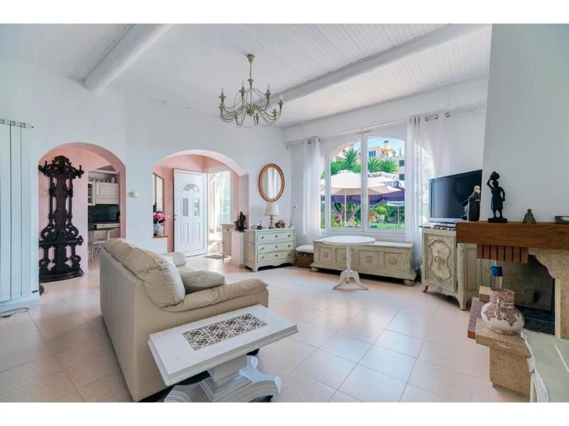 Villa - 90 m² - 2 pièces