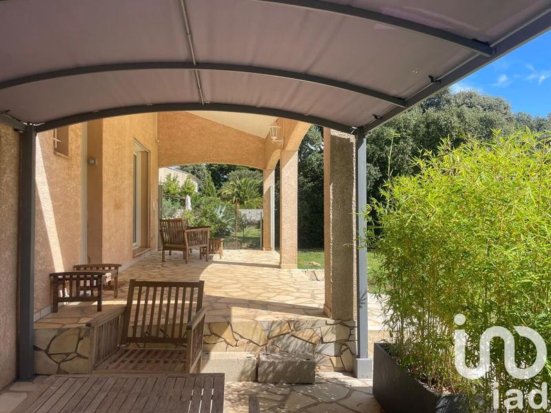 Maison - 136 m² - 7 pièces