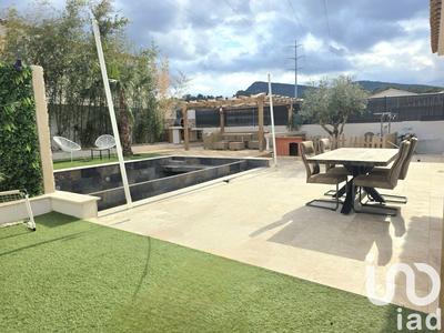 Maison - 146 m² - 5 pièces