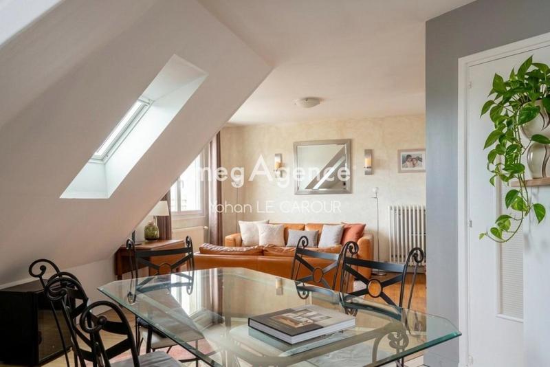 Appartement - 101 m² - 4 pièces