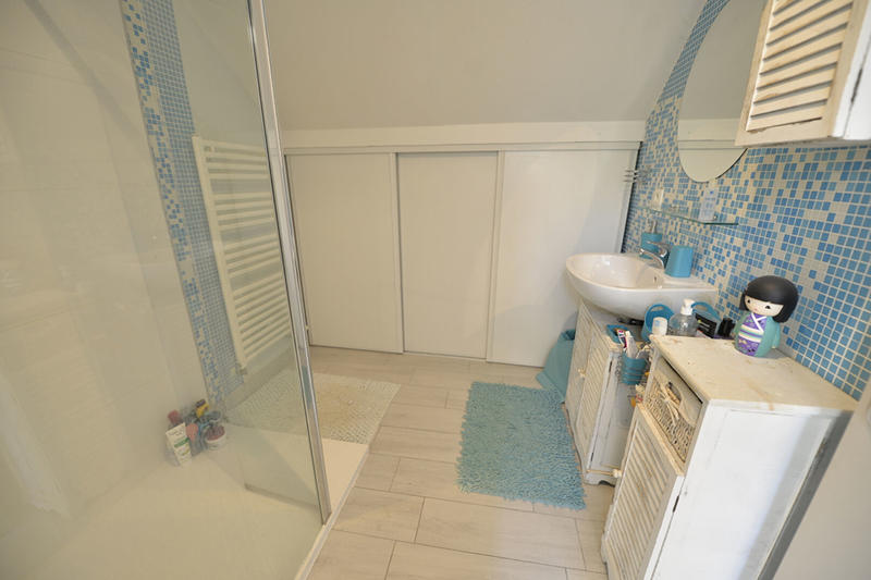 Maison - 135 m² - 6 pièces