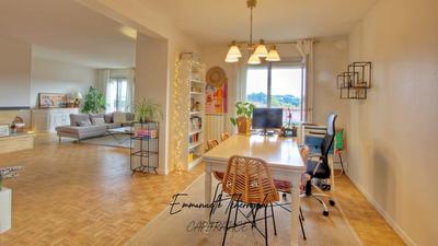 Appartement - 128 m² - 4 pièces