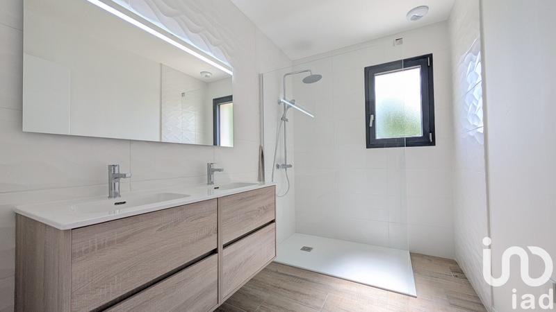 Maison - 94 m² - 4 pièces