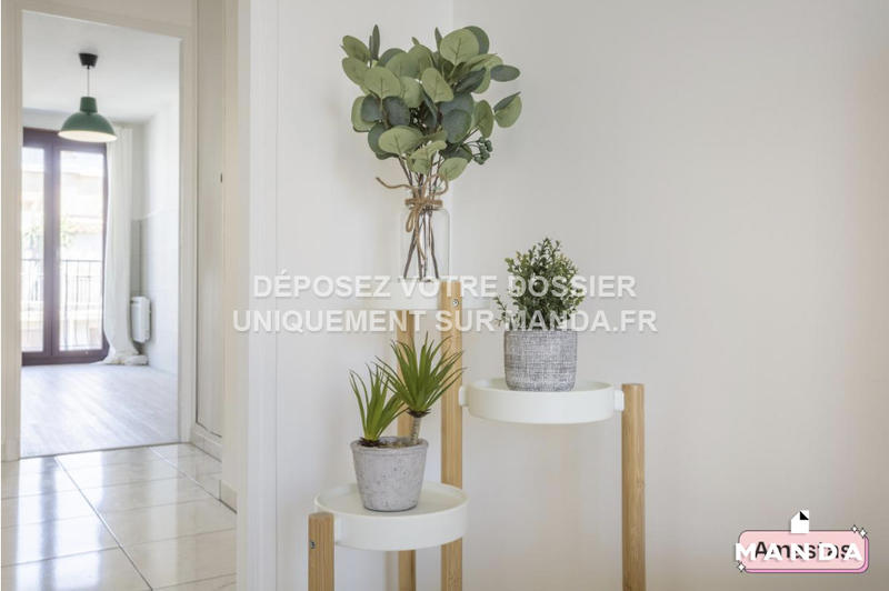 Chambre - 10 m² - 4 pièces