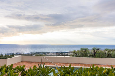 Appartement - 83 m² - 3 pièces