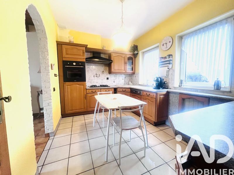 Maison - 83 m² - 5 pièces