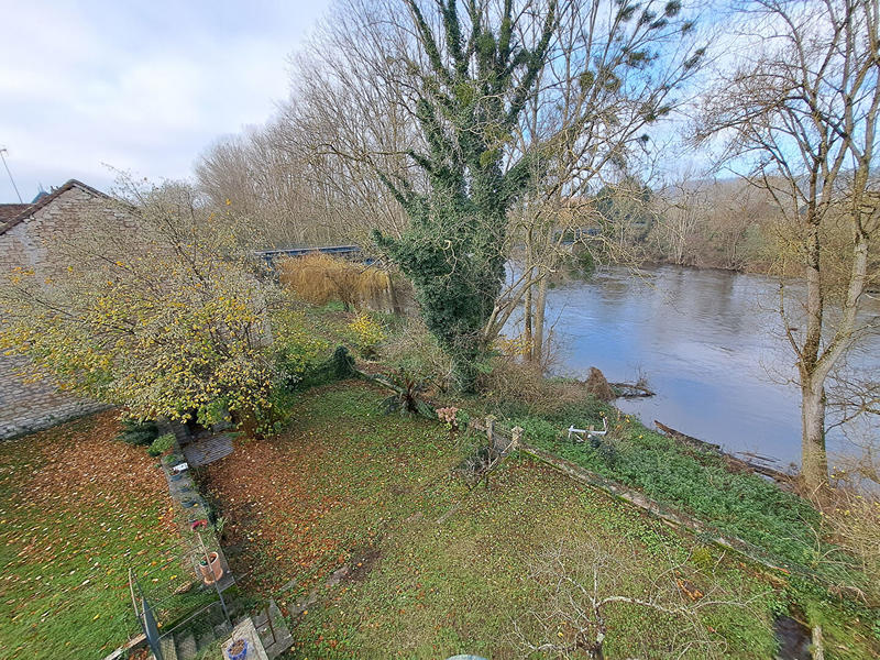 Maison - 164 m² - 7 pièces