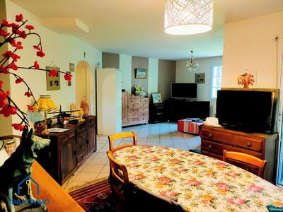 Maison - 153 m² - 7 pièces