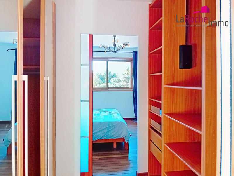 Maison contemporaine - 190 m² - 8 pièces