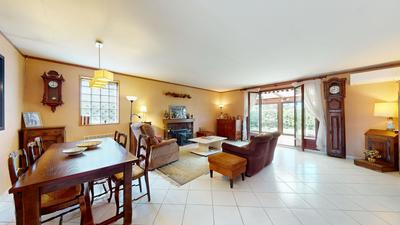 Maison - 131 m² - 4 pièces