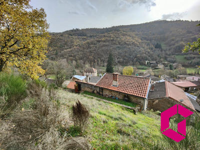 Maison ancienne - 91 m² - 4 pièces