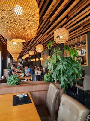 Moom thai restaurant