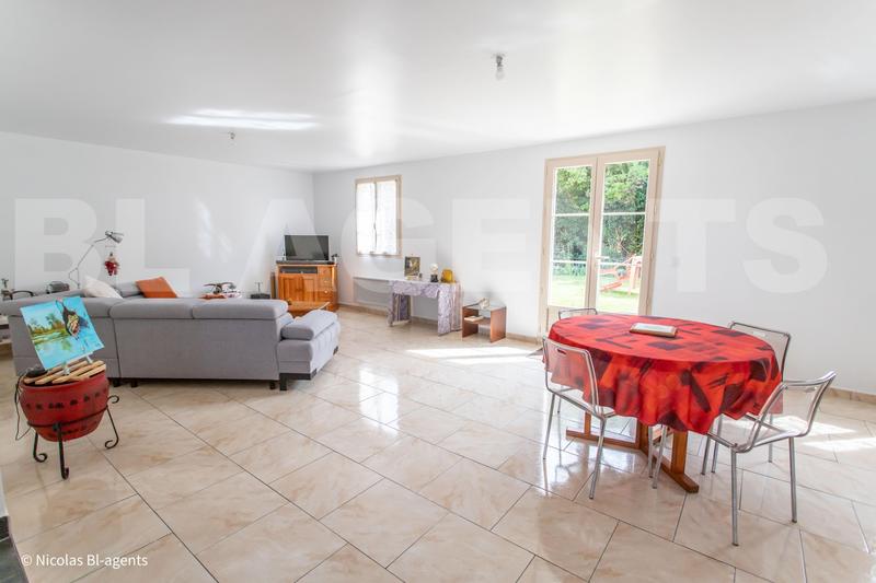Maison - 110 m² - 5 pièces