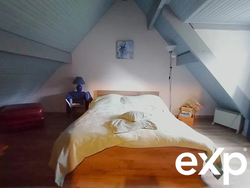 Maison traditionnelle - 112 m² - 6 pièces