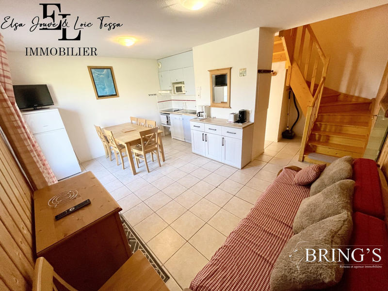 Appartement - 85 m² - 6 pièces