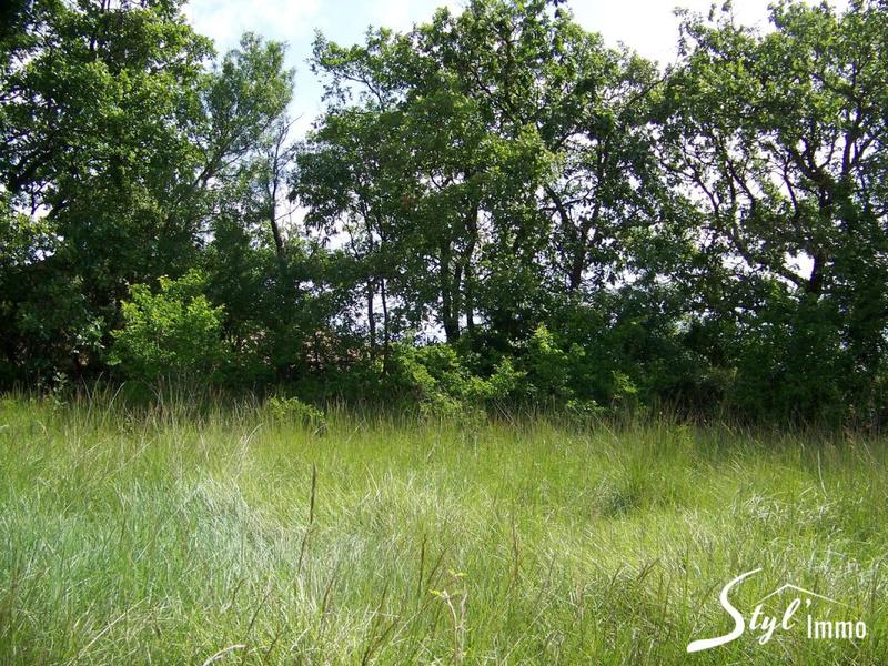 Terrain constructible - 600 m²