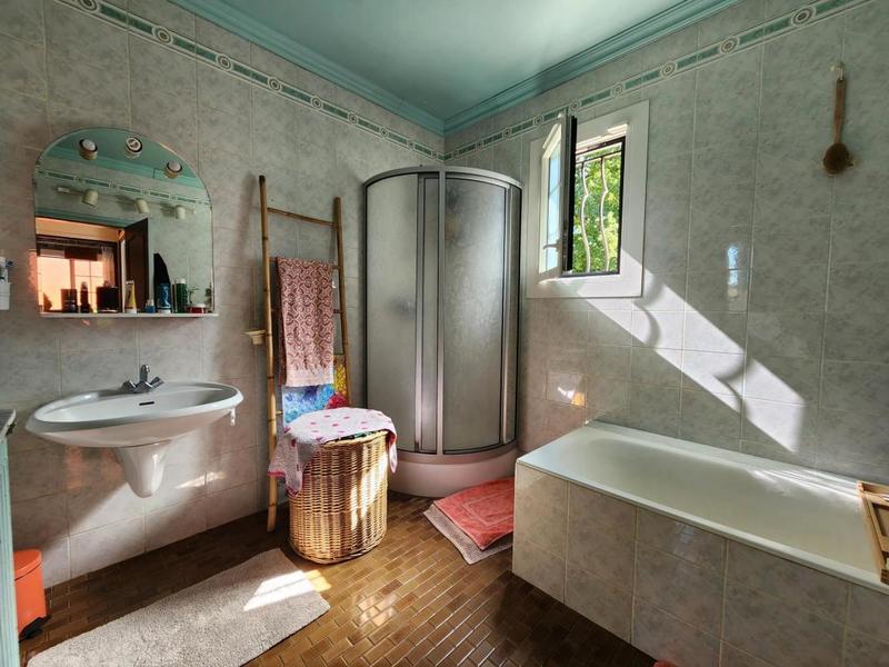 Maison traditionnelle - 156 m² - 5 pièces