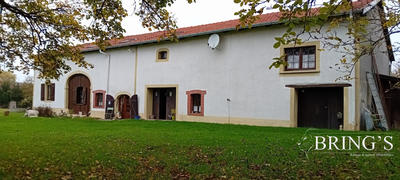 Maison - 133 m² - 8 pièces