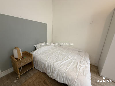 Chambre - 10 m² - 5 pièces