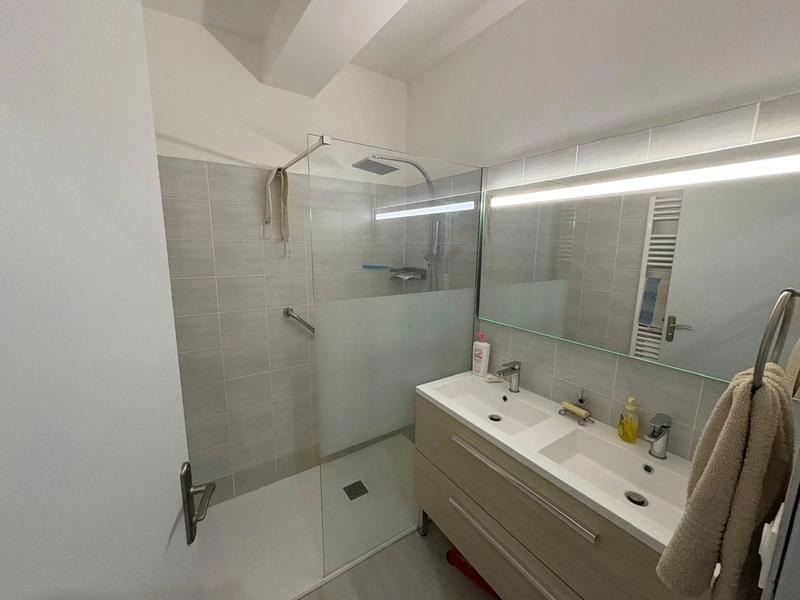 Immeuble - 140 m² - 5 pièces