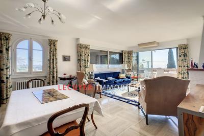 Maison - 157 m² - 5 pièces