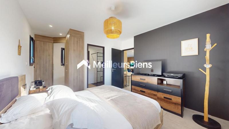 Villa - 120 m² - 5 pièces