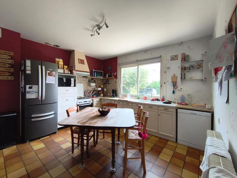 Maison - 182 m² - 7 pièces