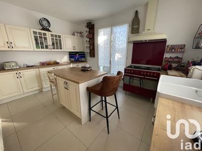 Maison - 176 m² - 8 pièces