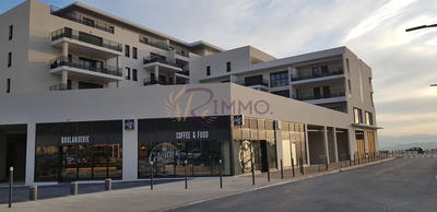 Parking / Garage - 12 m²