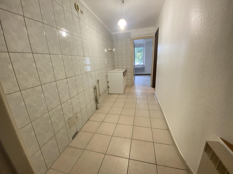 Local commercial - 32 m² - 1 pièce