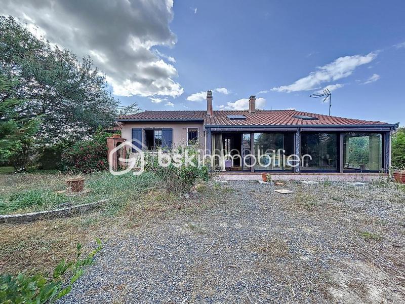 Maison - 96 m² - 4 pièces