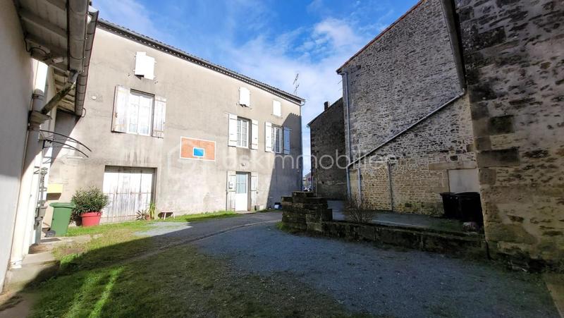 Duplex - 135 m² - 7 pièces