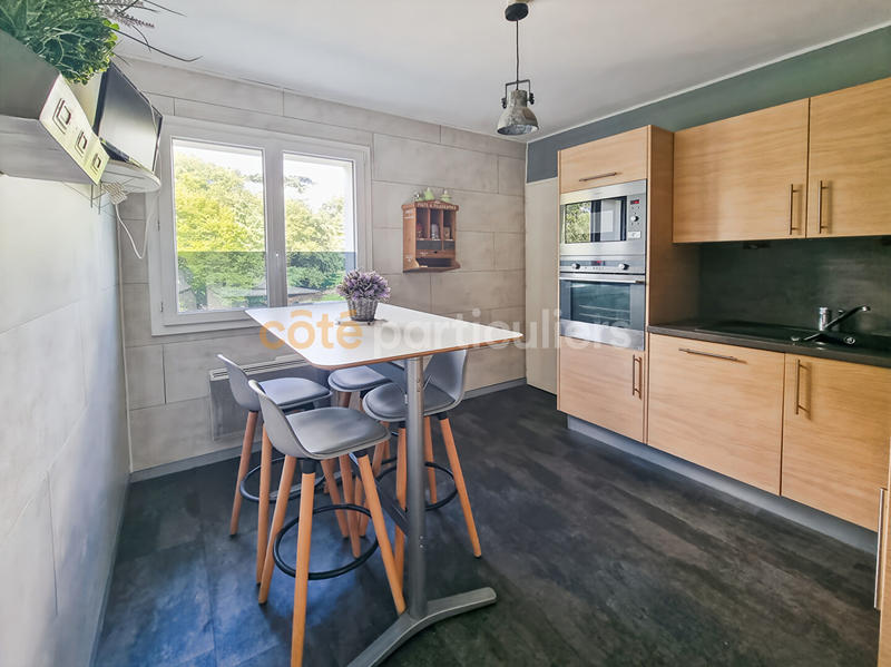 Appartement - 110 m² - 5 pièces