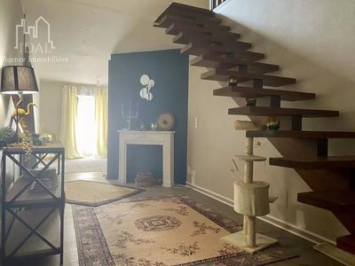 Appartement - 160 m² - 4 pièces