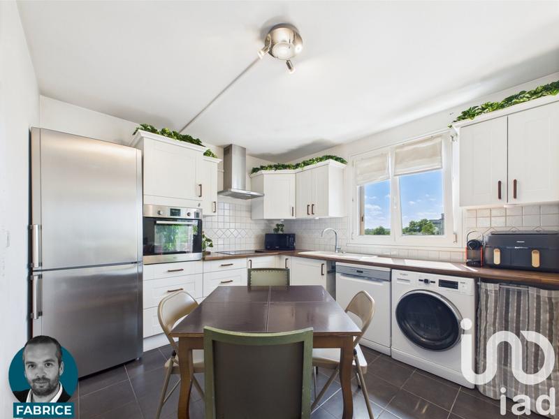 Appartement - 80 m² - 4 pièces