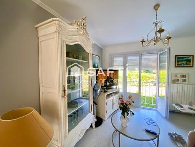 Appartement - 65 m² - 4 pièces