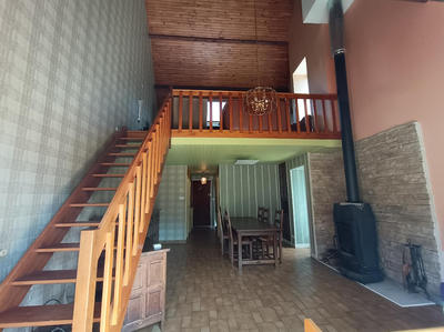 Maison - 141 m² - 6 pièces