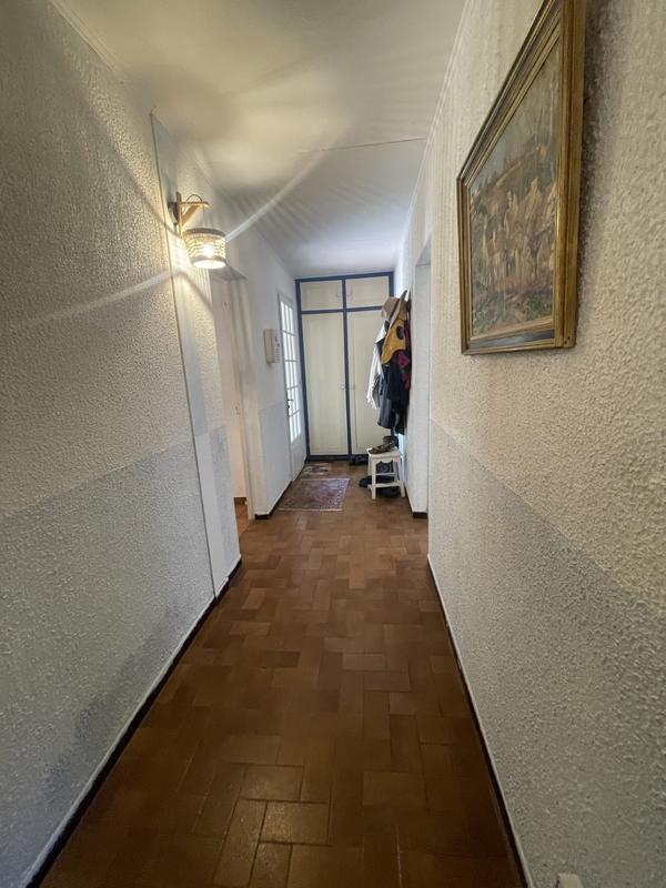 Maison - 280 m² - 6 pièces