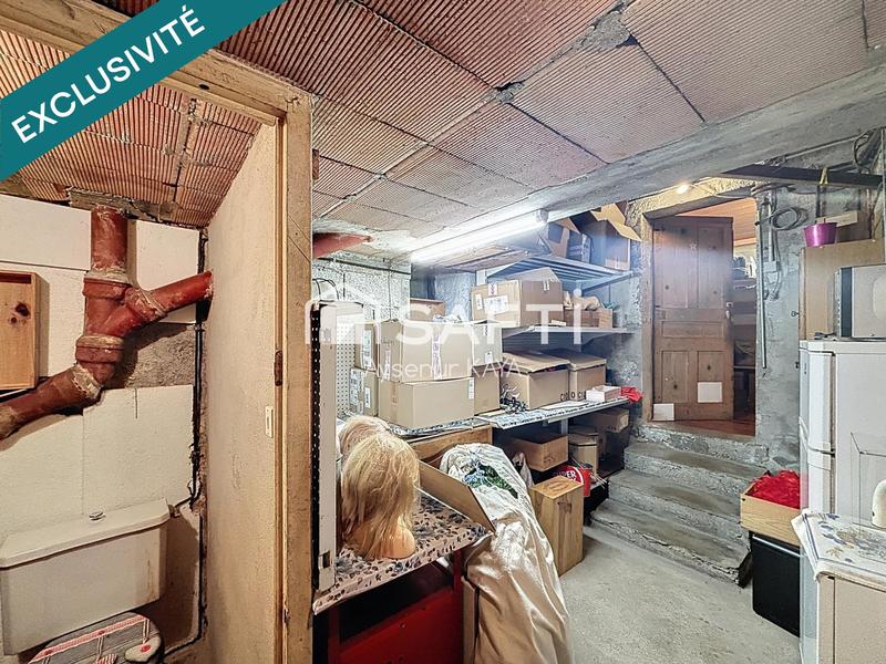 Local commercial - 108 m² - 4 pièces