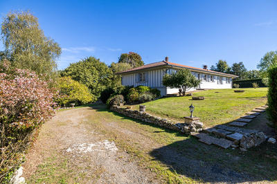 Maison - 150 m² - 7 pièces