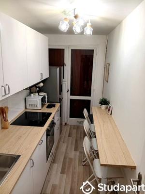 Chambre - 12 m² - 1 pièce