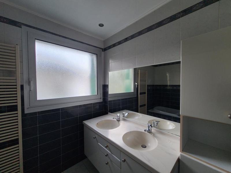 Maison - 114 m² - 5 pièces