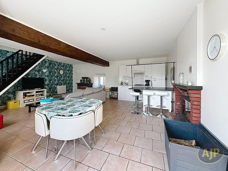 Maison - 89 m² - 3 pièces