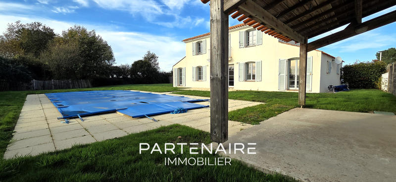 Maison - 135 m² - 6 pièces