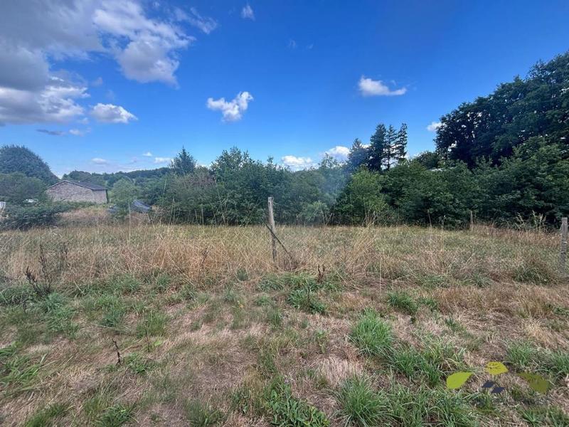 Maison de village - 189 m² - 2 pièces