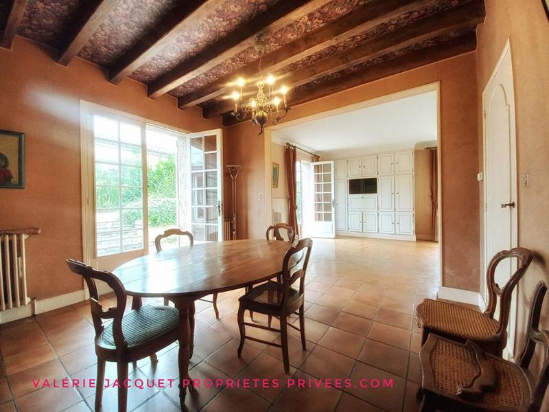 Maison - 160 m² - 7 pièces