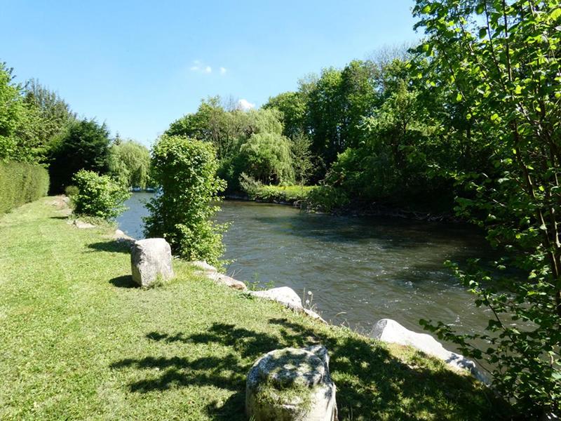 Château - 400 m² - 11 pièces