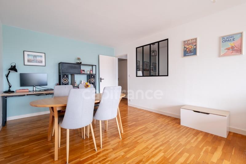 Appartement - 80 m² - 4 pièces