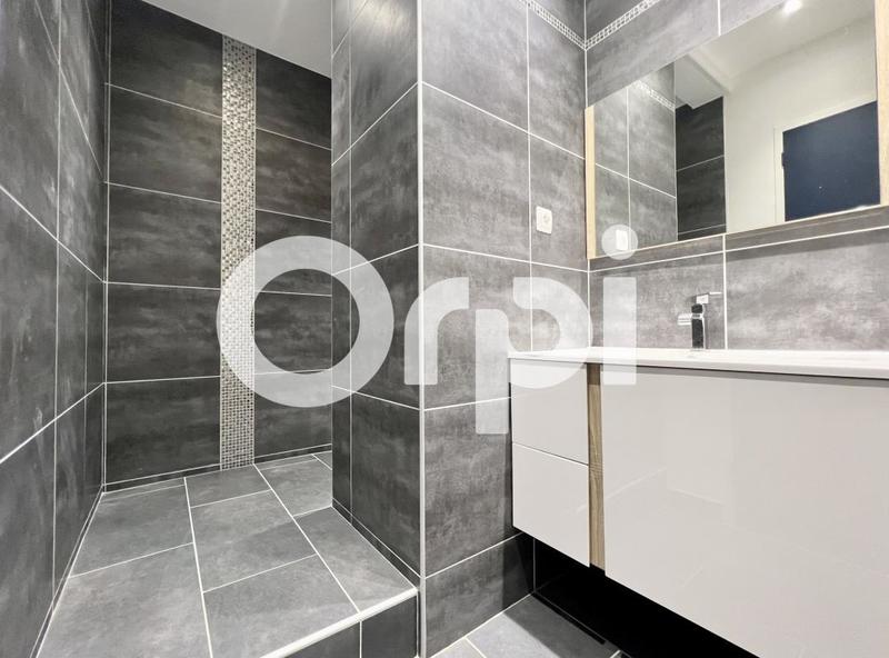 Appartement - 110 m² - 4 pièces